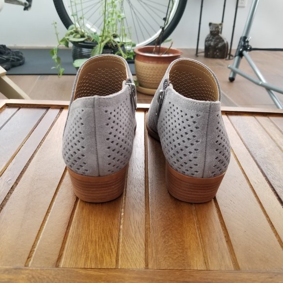 Lucky Brand Grey Suede Ankle Boot - Picture 4 of 6